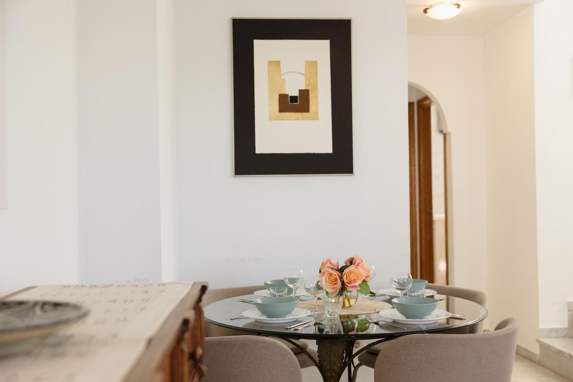 Beautiful Townhouse Walking Distance To The Beach In Costabella, Marbellac Extérieur photo